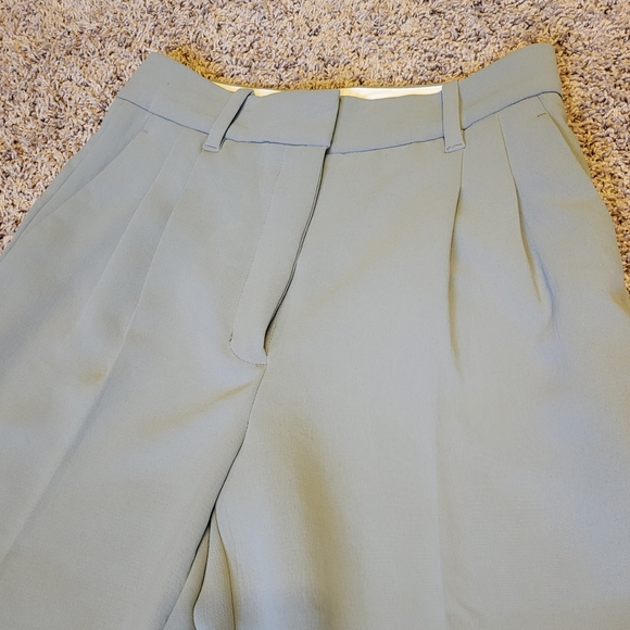 Aritzia Pants - Aritzia The Effortless Pant Wilfred